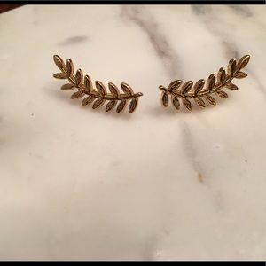 Gorjana Olympia Ear Climbers